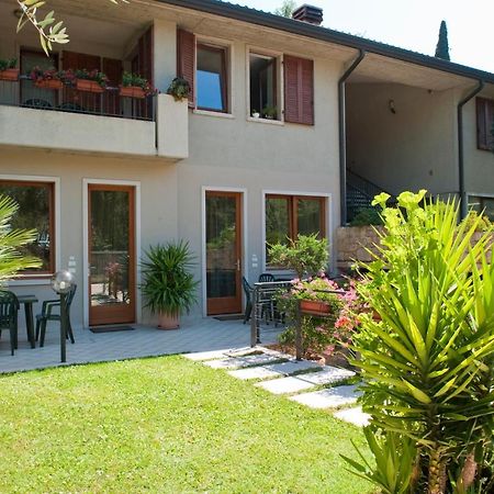 Casa Facchinetti Yellow Apartment Malcesine Bagian luar foto